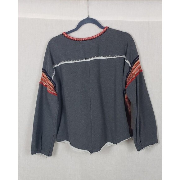 Natural Life Sweatshirt Womens L/XL Gray Boho Crochet Trim Raw Hem Cropped Top - Picture 2 of 9